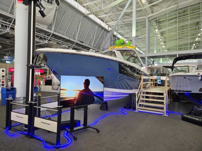 2025 Monterey 385SS - Triple V10 - Joystick US-RGFCP192J425 [photo 45]